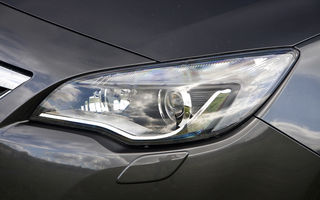 Test drive Opel Astra Sports Tourer (2010-2012) - Poza 19