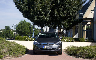 Test drive Opel Astra Sports Tourer (2010-2012) - Poza 15