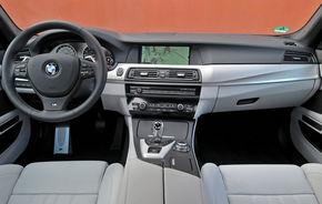 BMW M5: sunetul motorului V8 poate fi auzit şi în difuzoare