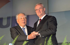 Suzuki: "Volkswagen trebuie să-şi ceară scuze public până la 30 septembrie"