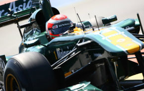 OFICIAL: Lotus va folosi motoare Renault până în 2013