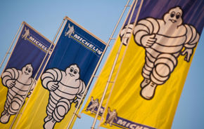 Michelin, tentată să revină în F1 doar în competiţie cu Pirelli
