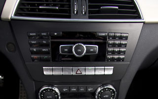 Test drive Mercedes-Benz Clasa C Coupe (2011-2015) - Poza 2