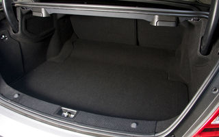 Test drive Mercedes-Benz Clasa C Coupe (2011-2015) - Poza 30