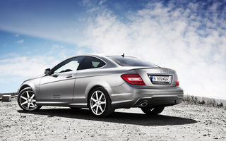 Test drive Mercedes-Benz Clasa C Coupe (2011-2015) - Poza 3