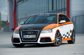 Audi RS3 se laudă cu 472 de cai putere după întâlnirea cu MTM
