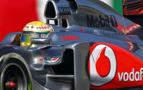 McLaren pune incidentele lui Hamilton pe seama oglinzilor mici