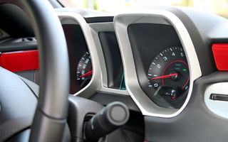 Test drive Chevrolet Camaro Convertible (2011-2013) - Poza 25