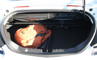 Test drive Chevrolet Camaro Convertible (2011-2013) - Poza 35
