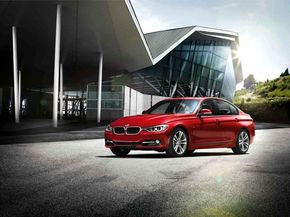 BMW Seria 3 - noua generaţie a fost prezentată oficial