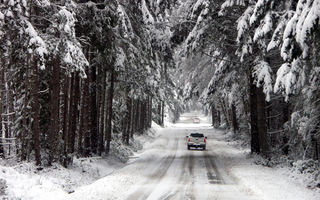 20 de ponturi pentru a fi siguri pe şosea în sezonul rece