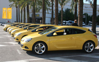 Test drive Opel GTC Astra (2011-prezent) - Poza 2