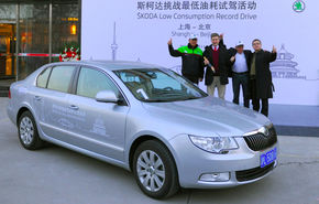 Record de consum în China: 1200 de kilometri cu un plin pentru Skoda Superb 1.4 TSI