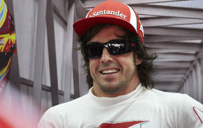 Alonso: "Ferrari va îmbunătăţi monopostul de două ori mai mult decât Red Bull"