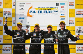 Cursa de 24 de ore de la Dubai: Echipa Nissan GT Academy a ajuns pe podium