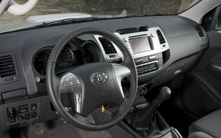 Test drive Toyota Hilux Cabina Dubla facelift (2011-2016) - Poza 18