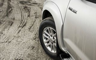Test drive Toyota Hilux Cabina Dubla facelift (2011-2016) - Poza 12