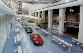 Saab îşi vinde maşinile din propriul muzeu pentru a face rost de bani