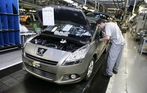 Franţa: PSA a produs mai multe automobile decât Renault în 2011