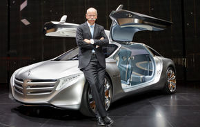Şeful Daimler: "Vom lansa zece modele noi şi 22 de facelift-uri până în 2015"