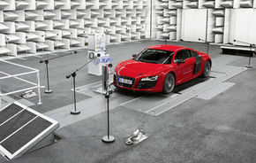 Audi ne arată cum compune sunetul lui R8 e-Tron