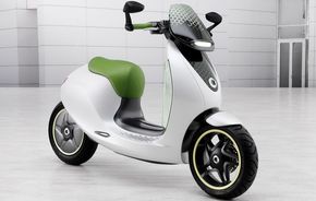 OFICIAL: Smart va produce în serie un scuter electric