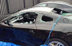 Un scoţian şi-a găsit Ferrari-ul 612 Scaglietti vandalizat cu un topor
