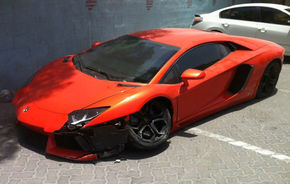 Lamborghini Aventador, avariat serios în Dubai