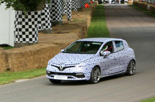 Renault a adus la Goodwood prototipul viitorului Clio RS - Poza 5