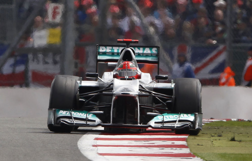 Schumacher, dezamăgit de absenţa ploii din cursa de la Silverstone - Poza 1