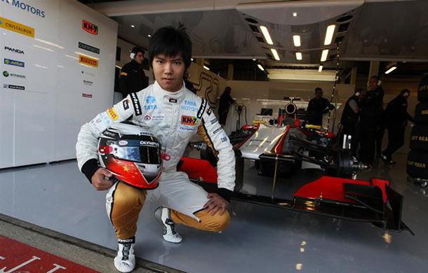 Ma Qing Hua a devenit primul chinez care testează un monopost de Formula 1 - Poza 1