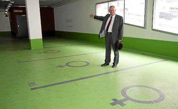 Un primar german a creat parcări speciale pentru femei - Poza 1