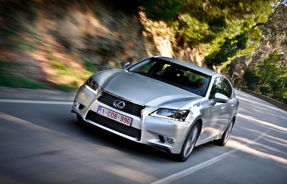 Lexus GS 450h testează cât de tare bate inima clienţilor săi - Poza 1