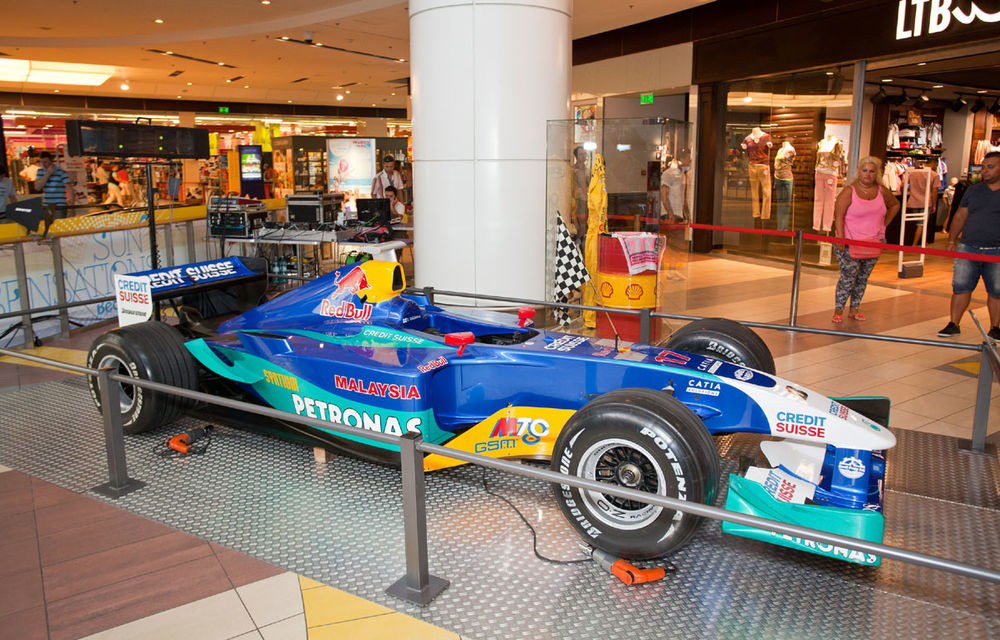 Expoziţie cu monoposturi şi simulator de Formula 1 la Sun Plaza - Poza 15