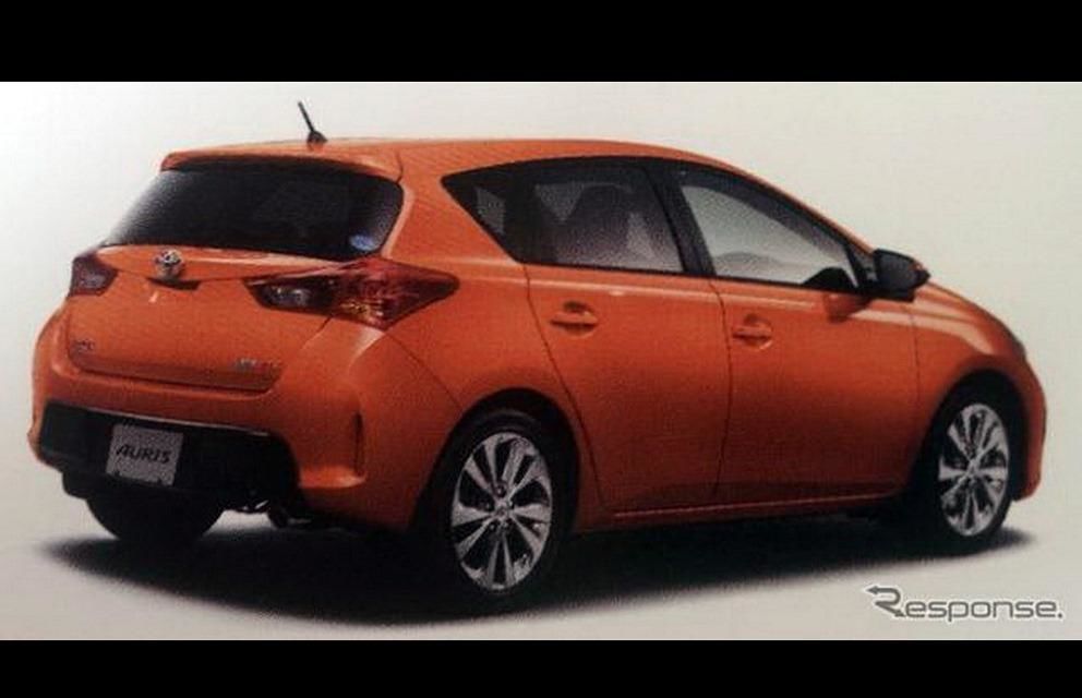 Toyota Auris - imagini cu exteriorul şi interiorul noii generaţii - Poza 6