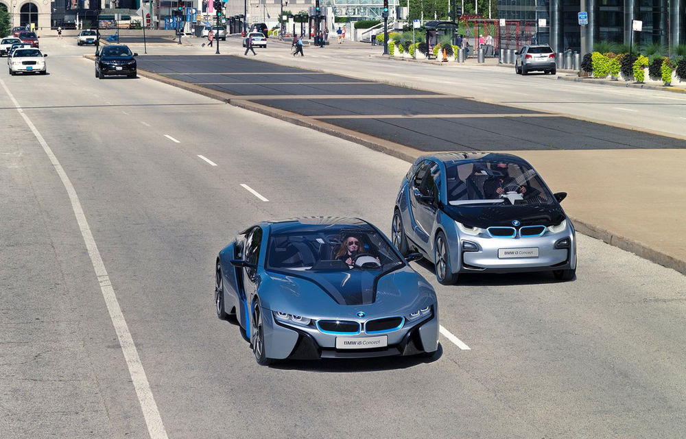 După Dacia, şi BMW îşi va vinde maşinile pe internet - Poza 1