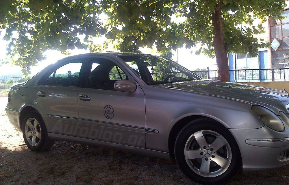 Grecia: Un taximetrist a depăşit 1.000.000 kilometri cu un Mercedes-Benz E270 CDI din 2003 - Poza 2