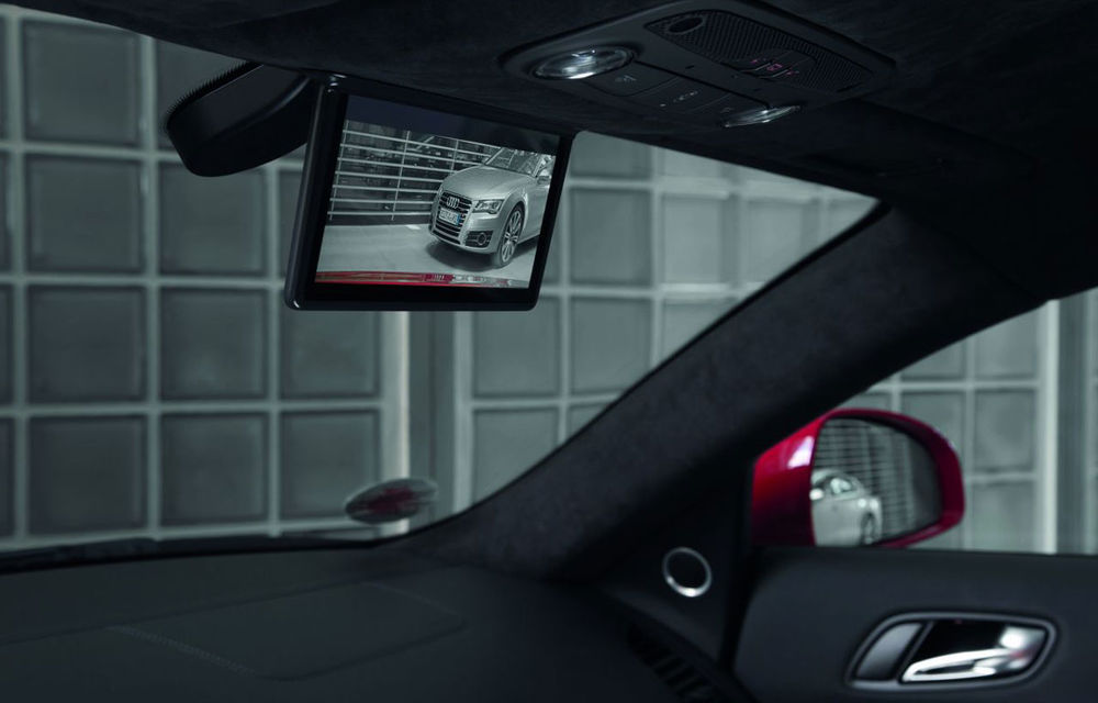 Audi R8 e-tron va fi primul model german cu oglindă retrovizoare digitală - Poza 1