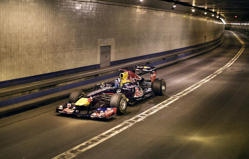 Red Bull Racing a dus monopostul de Formula 1 la New York - Poza 5