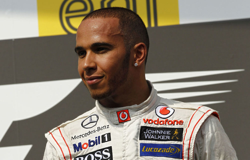 Hamilton sugerează că un nou contract cu McLaren depinde şi de salariu - Poza 1