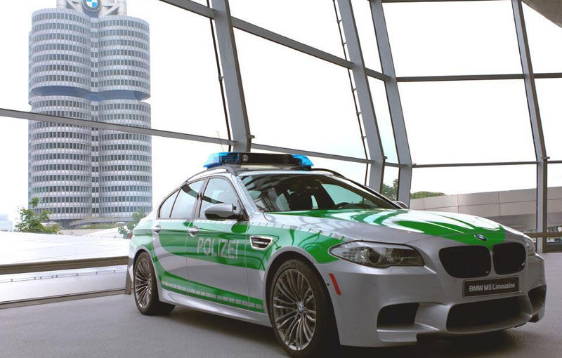 BMW a prezentat un M5 pentru poliţia din Germania - Poza 1