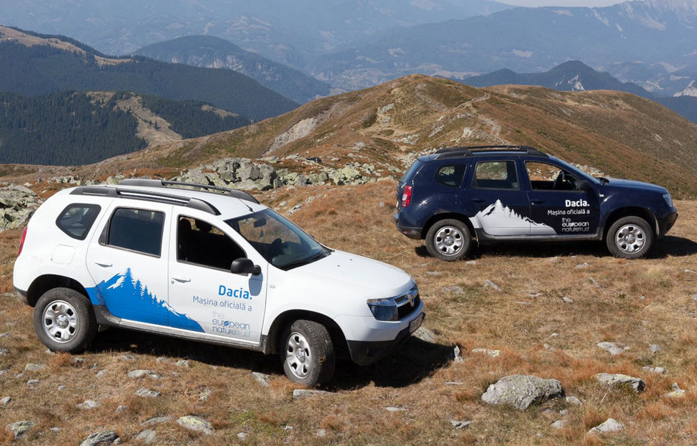 Dacia sprijină cu două Dustere programele de protejare a Munţilor Carpaţi - Poza 1