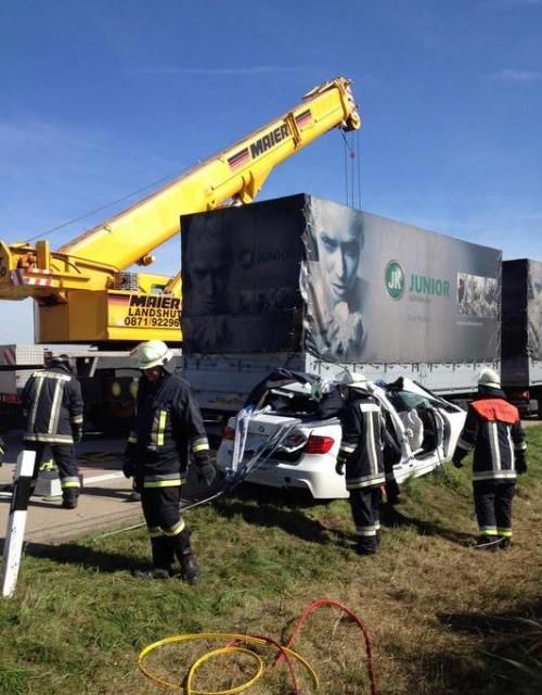 Pilot de teste de la BMW, implicat într-un accident grav cu un prototip - Poza 14