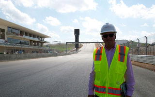 FIA anticipează numeroase depăşiri pe noul circuit de la Austin