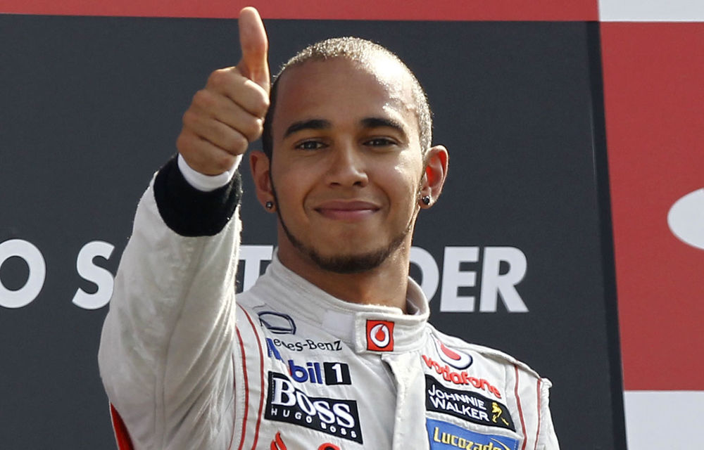 Lauda dezvăluie cum l-a convins pe Hamilton să semneze cu Mercedes - Poza 1