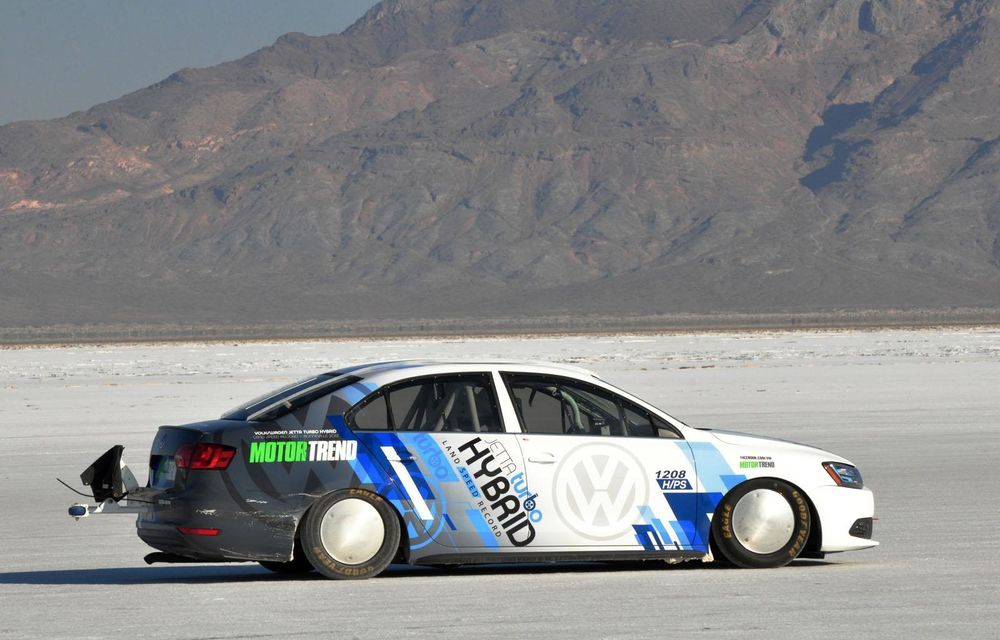 Volkswagen Jetta Hybrid este cel mai rapid hibrid din lume la Bonneville - Poza 10