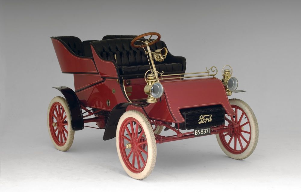 Cel mai vechi Ford din lume, un Model A din 1903, va fi vândut astăzi la licitaţie - Poza 22