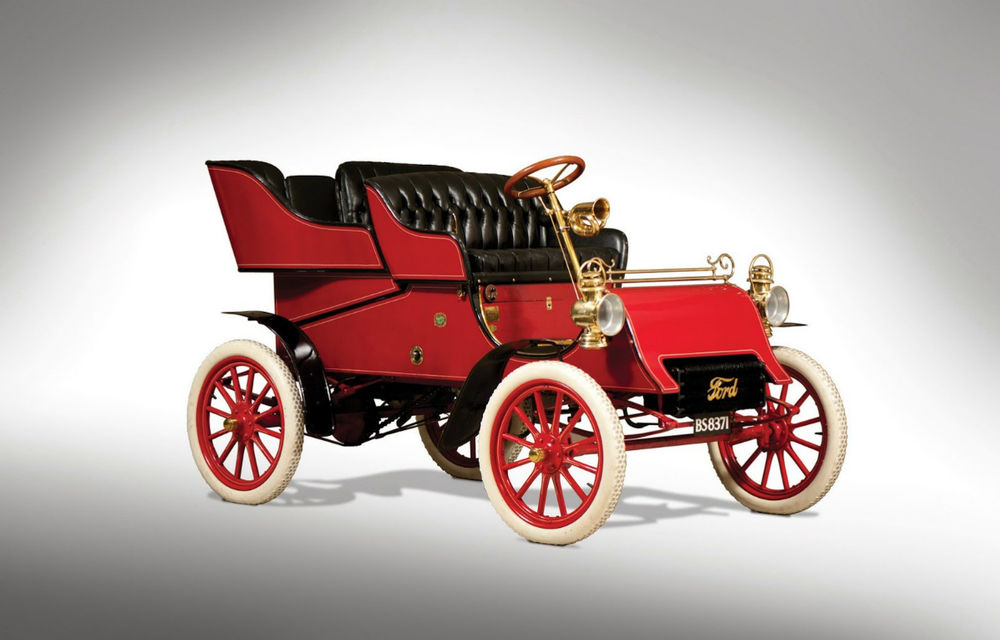 Cel mai vechi Ford din lume, un Model A din 1903, va fi vândut astăzi la licitaţie - Poza 1