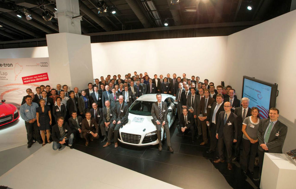 Audi F12 e performance, o nouă versiune electrică a lui R8 - Poza 2