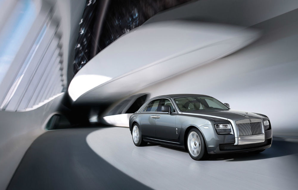 Rolls-Royce Ghost primeşte o serie de actualizări subtile pentru 2013 - Poza 1